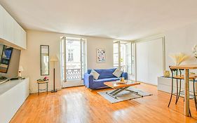 Bright Parisian Flat - Marais